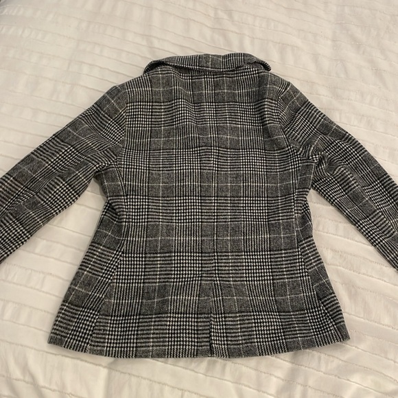 Cupcakes and cashmere plaid flannel blazer, size 4 - Picture 4 of 5